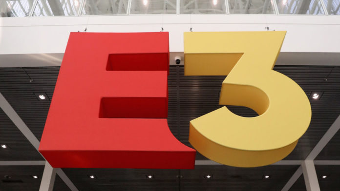 E3