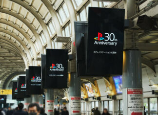 PlayStation 30 Anos Shinagawa Station